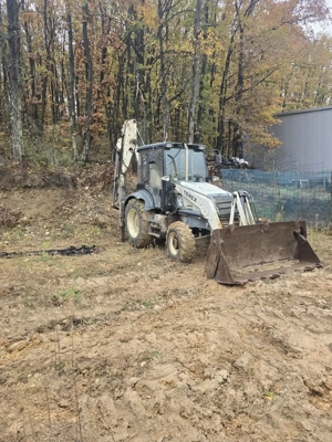 Inchiriez buldoexcavator