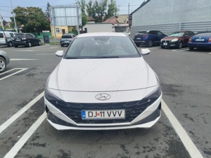 Hyundai Elantra 1.6 l 123 CP CVT Exclusive - imagine 6