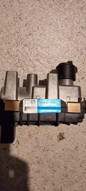 Hella Garrett Electric Turbo Actuator 6NW010430-24 LAND ROVER IV NOU ! - imagine 3