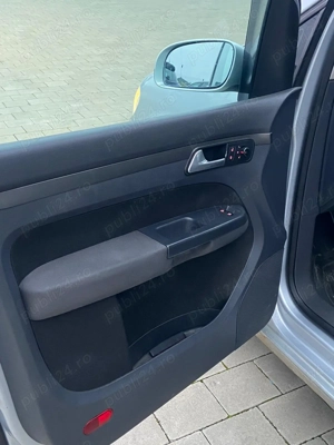 Volkswagen Touran 1.9 TDi 2008 - imagine 10