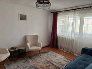 Apartament cu 3 camere decomandat