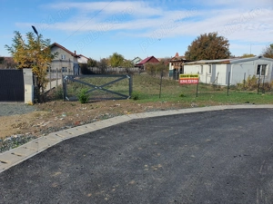 Vand teren intravilan in Giarmata - imagine 2