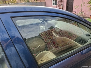 Hyundai accent - imagine 5