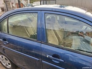 Hyundai accent - imagine 6