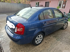 Hyundai accent - imagine 9