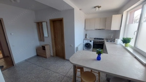 Inchiriez apartament