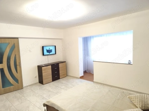 Garsoniera regim hotelier (locatie noua) - imagine 2