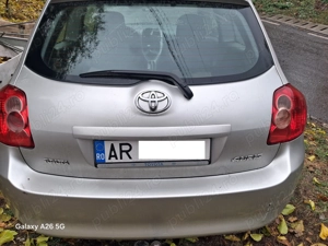 Vând Toyota Auris  - imagine 2