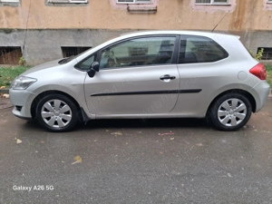 Vând Toyota Auris  - imagine 5