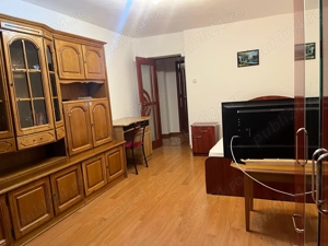 Inchiriez  pe TERMEN SCURT apartament 2 camere decomandate OBCINI  - imagine 2