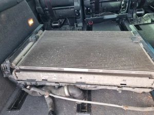 Alternator.compresor clima .radiator apa si clima de BMW 116 benzina an 2011 - imagine 9