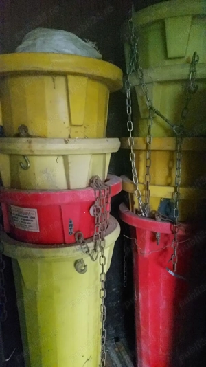 tub evacuare moloz, guri de evacuare, suporți ptindere