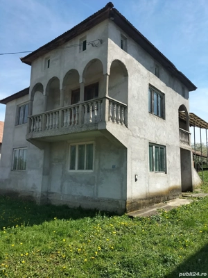 Casa de vanzare in loc. Marin