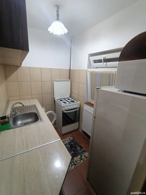 32 mp,In Girocului,1 Km de Spitalul Judetean, Bucătărie Separata, Balcon,Baie Vana,Liber Acum-210 E - imagine 8