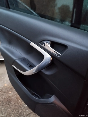 Vand Opel insigna  - imagine 3