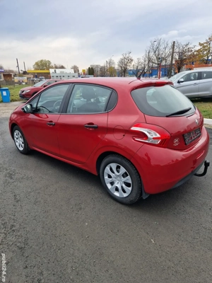 Peugeot 208 An 2015 Euro 5 Clima Impecabil  - imagine 3