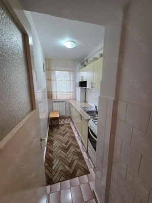 Vand apartament 3 camere, semidecomandat, zona Casa de Cultura, Constanta - imagine 3