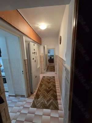 Vand apartament 3 camere, semidecomandat, zona Casa de Cultura, Constanta - imagine 2