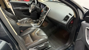 ** Volvo XC60 R-Design ** - imagine 20