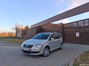 Volkswagen Touran Facelift 2009