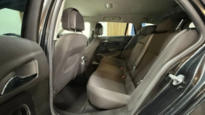 ** Opel Insignia ** - imagine 9