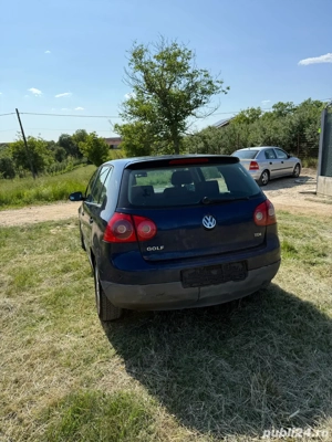 dezmembrez golf 5 diesel - imagine 3