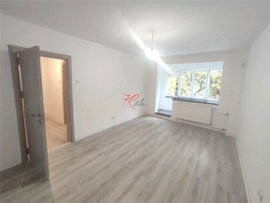 Vanzare apartament 2 camere renovat 2025 Teiul Doamnei