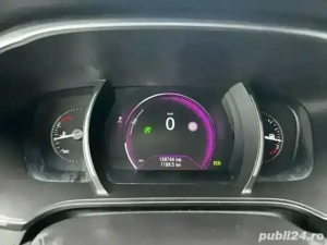 Renault Megane - imagine 5