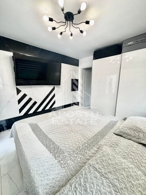 Casa individuala cu 5 camere si 4 bai in Giroc la asfalt. - imagine 5