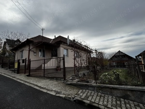 Vând casă centrală în Dej - imagine 2