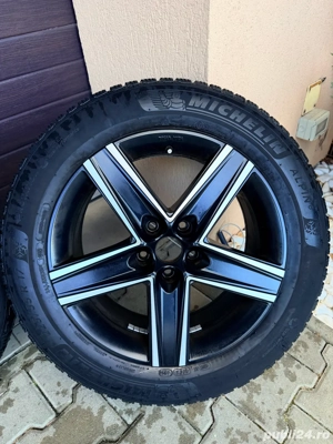 225/55 R17 Michelin Alpin6 jante bicolore Mercedes GLA - imagine 5