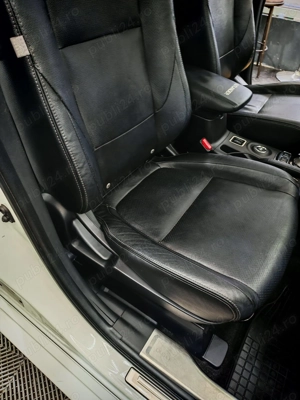 Vand Mitsubishi outlander PHEV 4wd Instyle AT  - imagine 7