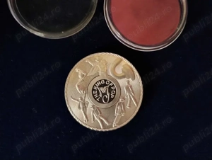 Monede de colectie Michael Jackson + cutie monede lemn