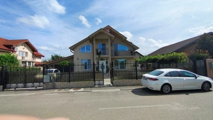 Casa de vanzare in Santandrei 