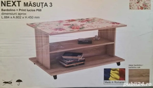 Vând Set Cuier+Oglinda , Masuta de cafea cu imprimeu floral,nou în cutie!