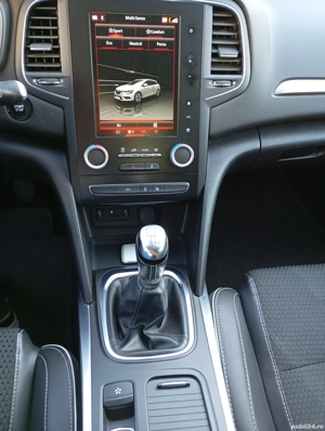Renault Megane 4, motor 1.5 DCI, 110 cai, an 2017. - imagine 5