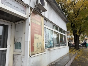 Spatii comerciale de inchiriat direct de la proprietat  Piata Aurora 10 eur m2 - imagine 5