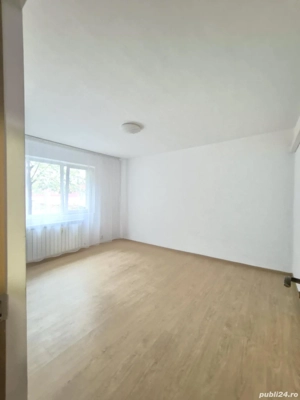 Garsoniera vând sau schimb 