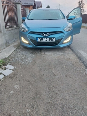 Vand Hyundai i30 1.6 - imagine 10