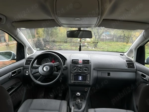 De vanzare Volskvagen Touran 2003 - imagine 9