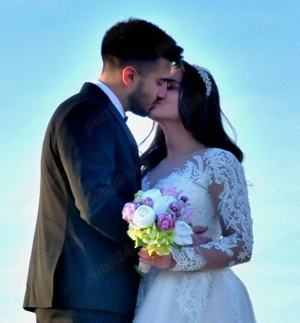 Fotograf  profesionist cu experienta