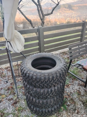 Vând set anvelope, marca COMFORSER_CF3000. 