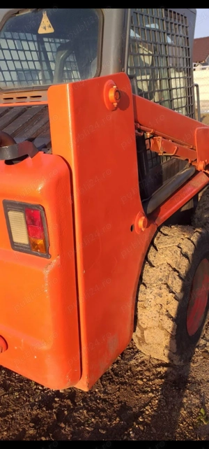 Vand bobcat s130 minicarcator2,5 tone, 2004 - imagine 3