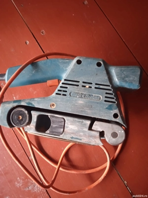 Vand slefuitor parchet Black and Decker  - imagine 4