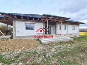 Casa in Bobolia--180.000e - imagine 2