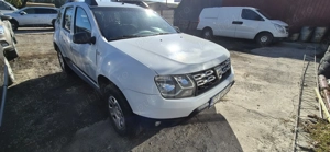 Dacia Duste  2016 4x4 - imagine 2