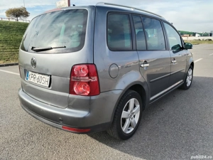 vând Volkswagen Touran  - imagine 4