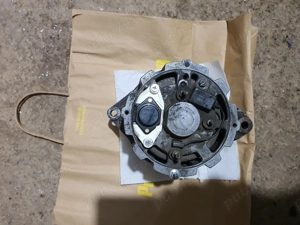 Vând Alternator 24 Volti