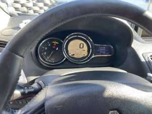 Vând Renault megane 3 - imagine 2