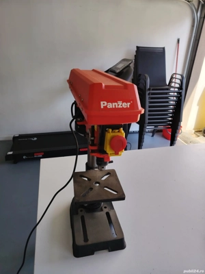 Mașina de găurit cu masa reglabila Panzer